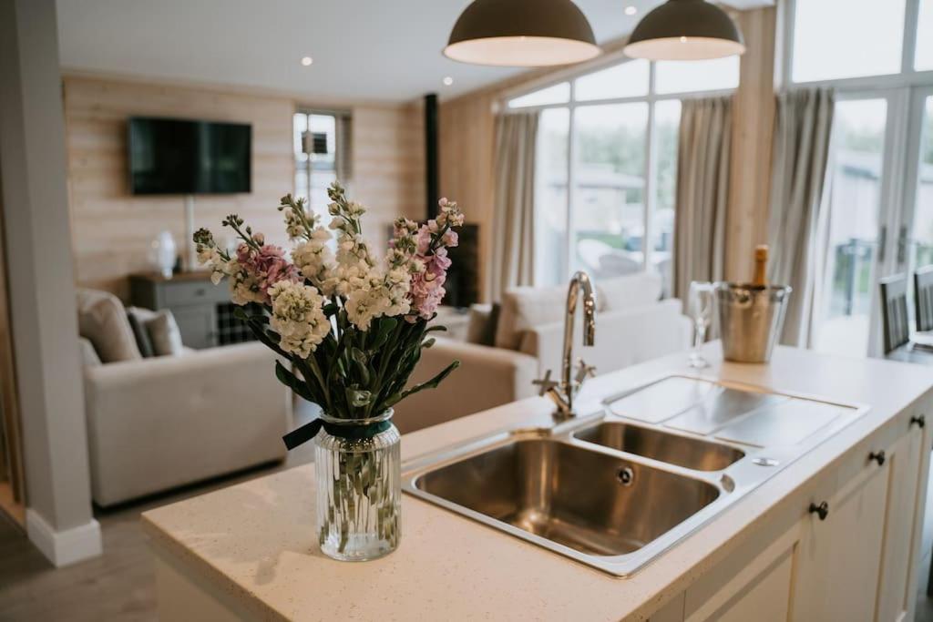 Casa Di Lusso Luxury Lodge Woodhall Spa Exteriér fotografie
